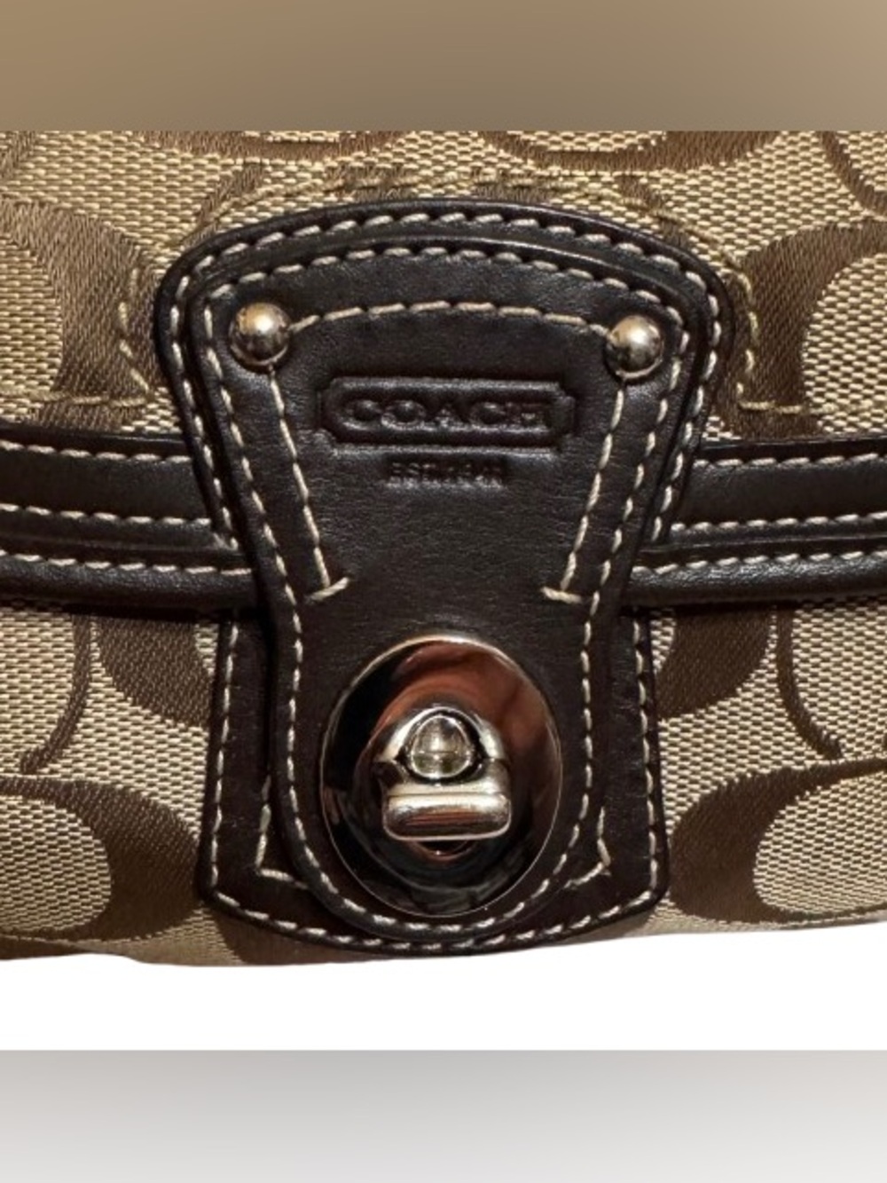 Coach F41756 Y2K Legacy Signature Top Turnlock Wristlet (Khaki/Brown) - EUC - Picture 2 of 9